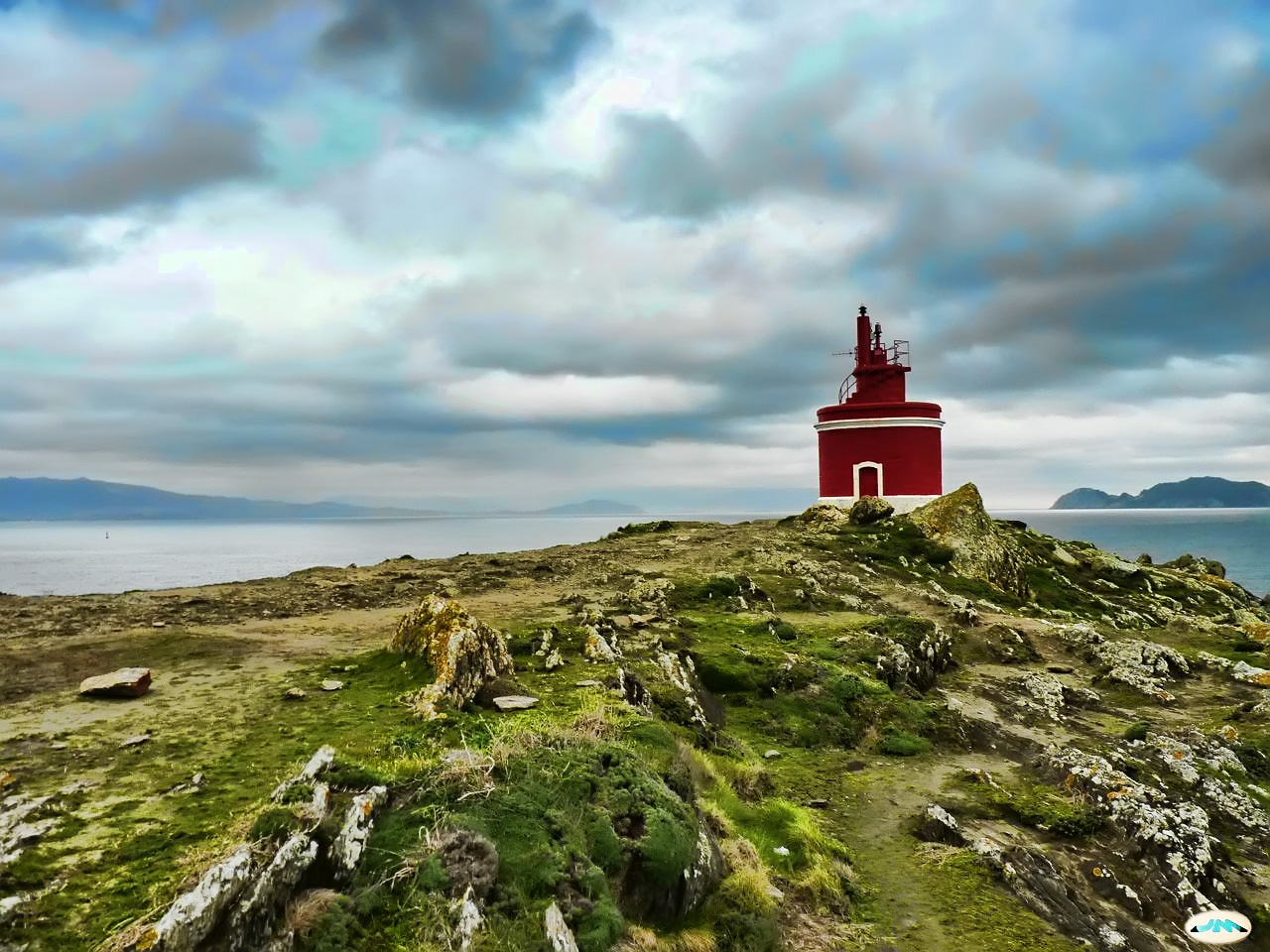 Faro Punta Robaleira, Donon (Photo license: CC BY-SA 2.0)
